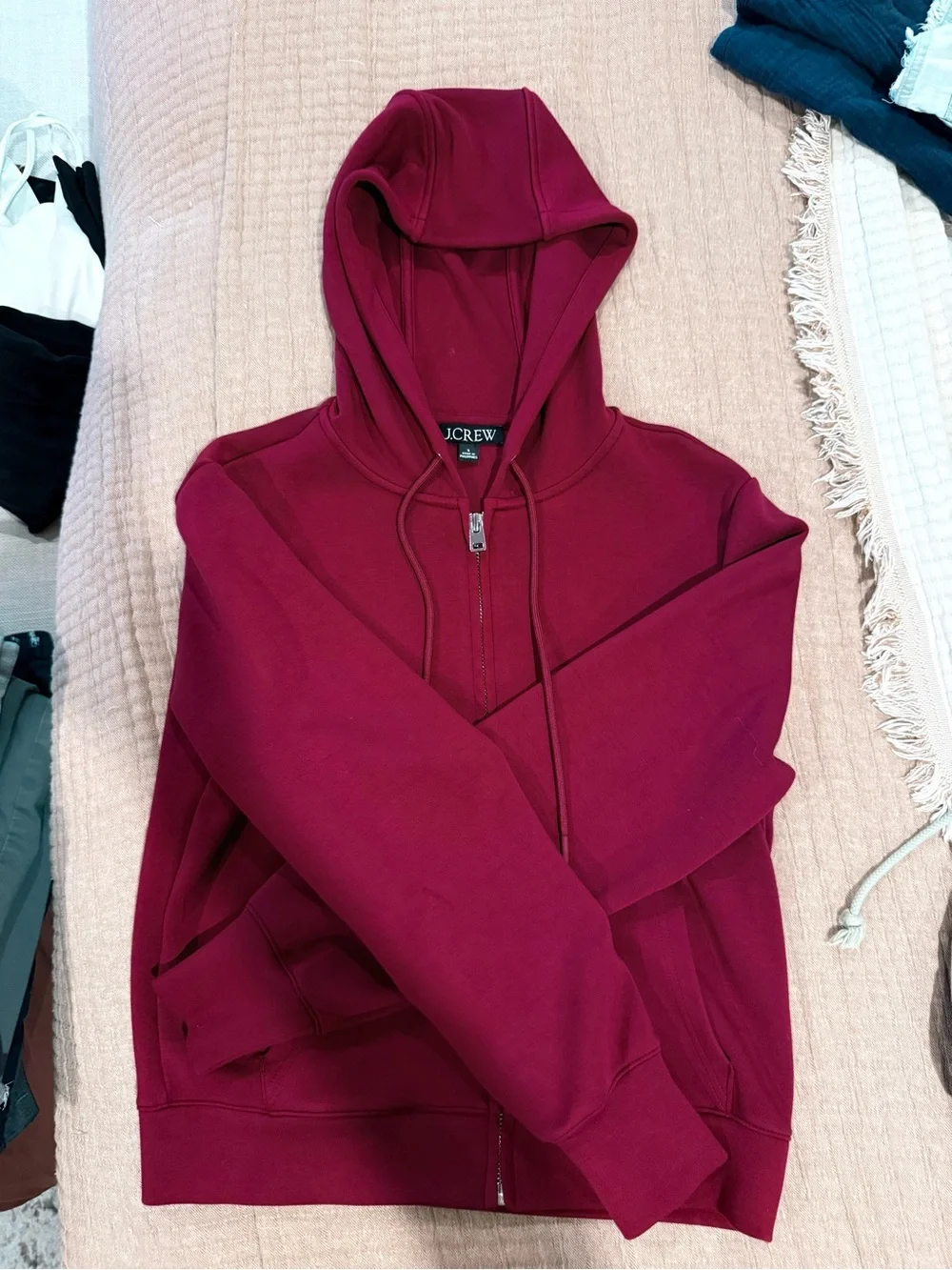Like new soft zip up hoodie in oxblood red